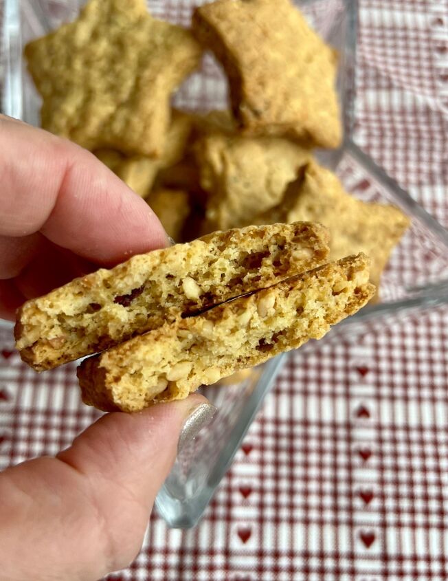 vegan hazelnut cookies