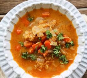 vegan moroccan red lentil soup recipe gluten free, bowl of moroccan red lentil soup