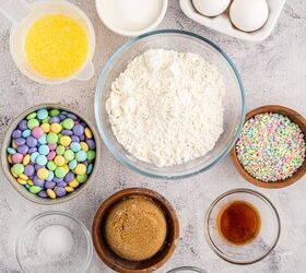 This fun & easy dessert is the BEST way for adults to feel like a kid again on Easter
