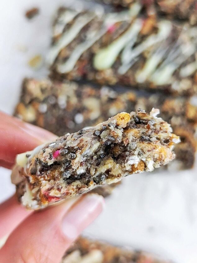 high fiber protein bars healthy homemade recipe, Soft and Chewy High Fiber Protein Bars packed with flavor and nutrition Healthy homemade protein fiber bars use oats chia seeds flax seeds and a high fiber cereal