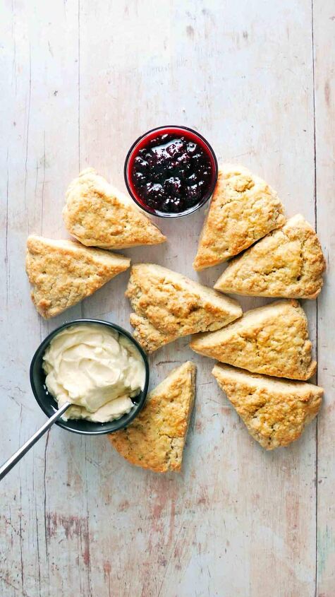 Eight scones and jam