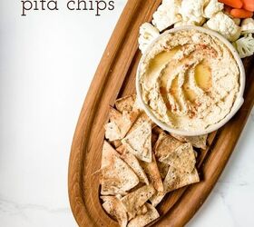 Homemade Hummus and Pita Chips