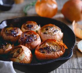 balsamic thyme whole roasted onions, Roasting whole onions with thyme balsamic and butter leaves them buttery soft and almost melting in your mouth A great winter side dish