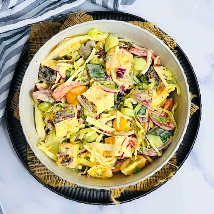 grilled paneer salad, Paneer salad in a bowl