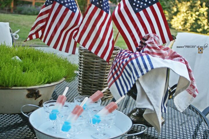 red white and blue popsicle prosecco refresher, patriotic popsicle prosecco refresher