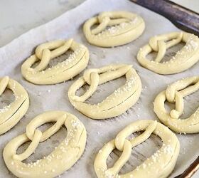 easy soft sourdough pretzels