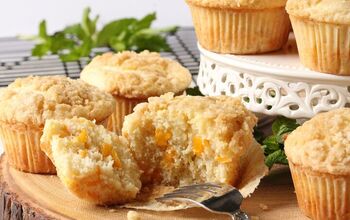 Peach Cream Cheese Muffins With Streusel