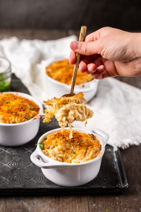 french onion mac and cheese, Remember to finish with breadcrumbs before serving