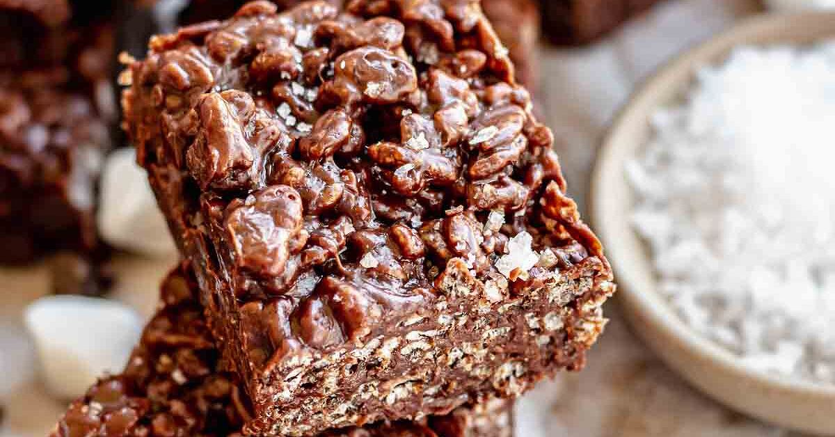 Chocolate Rice Krispie Treats | Foodtalk