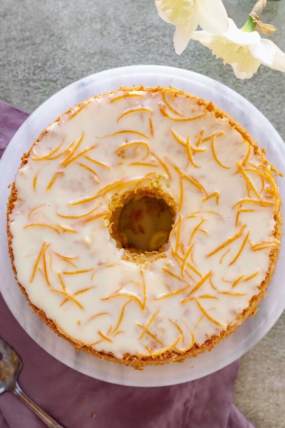 daffodil cake, Finished cake covered in orange glaze