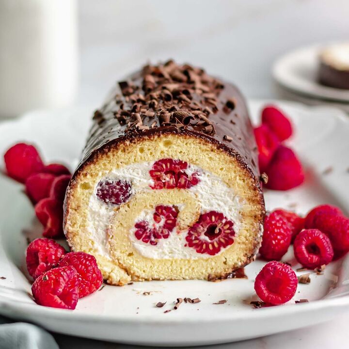 daffodil cake