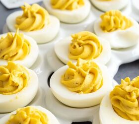 easy deviled eggs two different ways, The filled egg whites