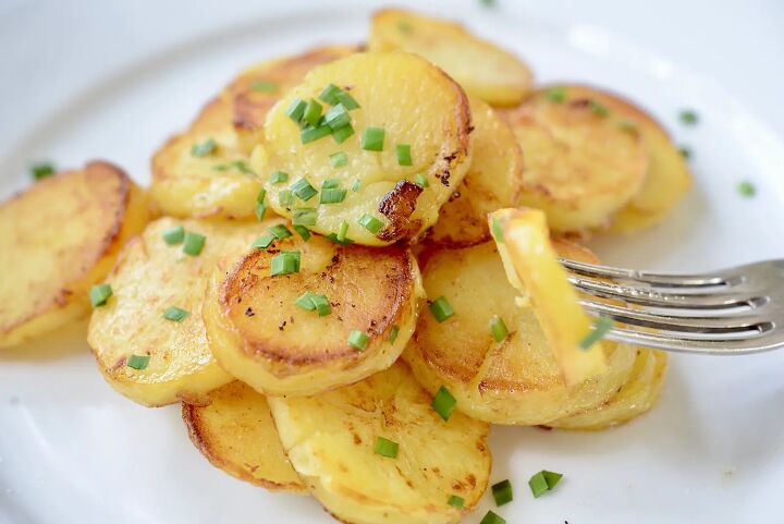 easy german fried potatoes bratkartoffeln