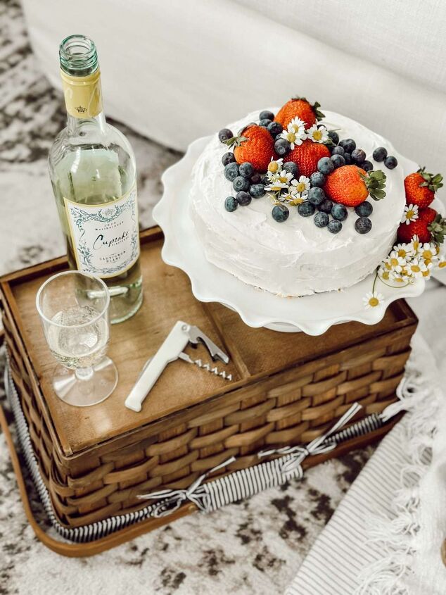 picnic foods for date night, Wine and cake is the perfect ending to picnic date night food