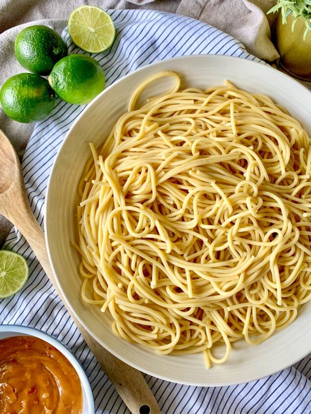 Asian Noodle Salad | Foodtalk