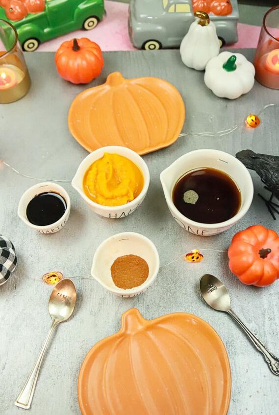 pumpkin iced coffee, Ingredients for easy pumpkin spice syrup