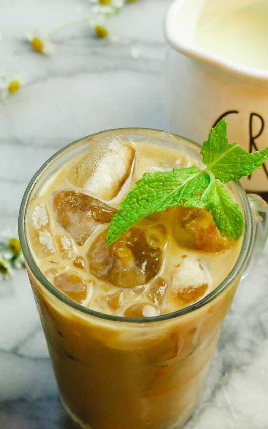 mint iced coffee cold brew, Mint Iced Coffee Cold Brew