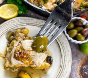 <b>Our dinner suggestion:</b> Chicken provencal with tomatoes & olives