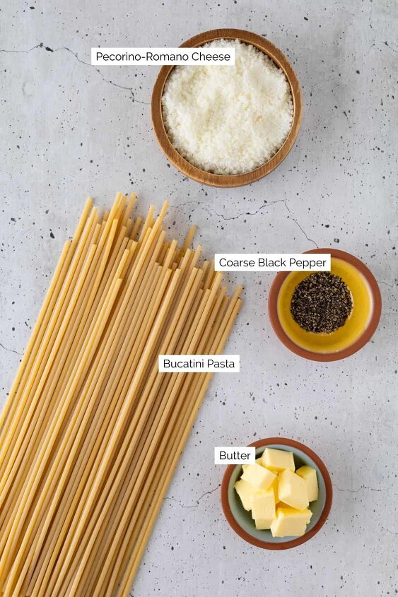bucatini cacio e pepe, The ingredients you need for this recipe