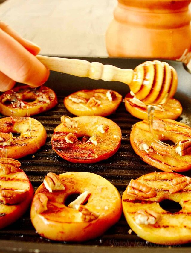 easy grilled apples with cinnamon and honey, Can I grill apples cut in half or in slices
