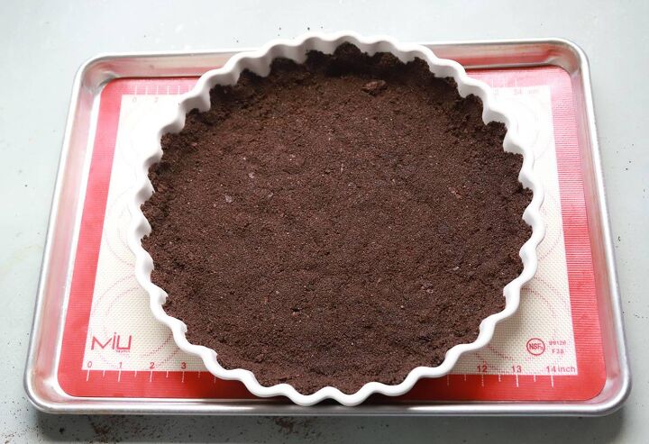 chocolate coffee ganache with raspberries, The perfect chocolate crust for tarts and pies