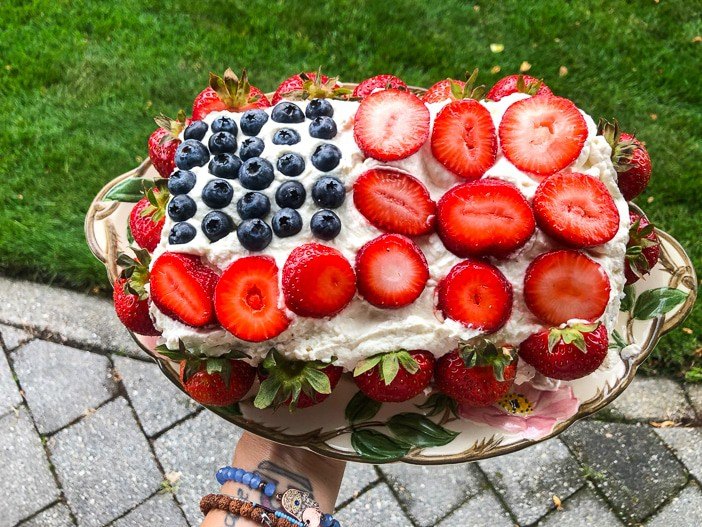 blueberry shortcake healthy flag cake