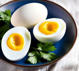 https://cdn-fastly.foodtalkdaily.com/media/2023/04/30/06511/how-to-reheat-hard-boiled-eggs-don-t-microwave-them.jpg?size=720x845&nocrop=1