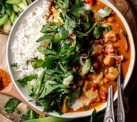 Easy Coconut Curry Sauce With Chickpeas
