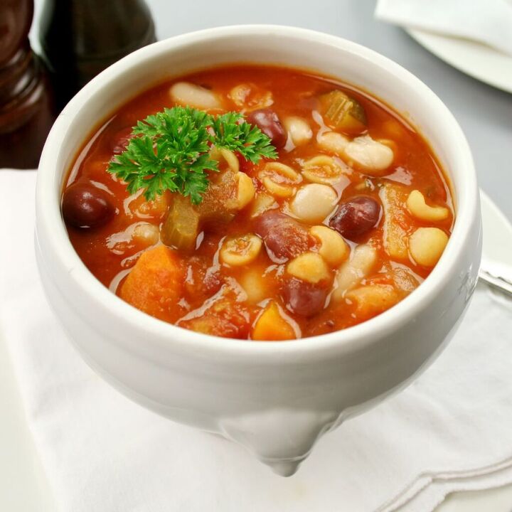 4 vegan lunch recipes to keep you warm, minestrone soup