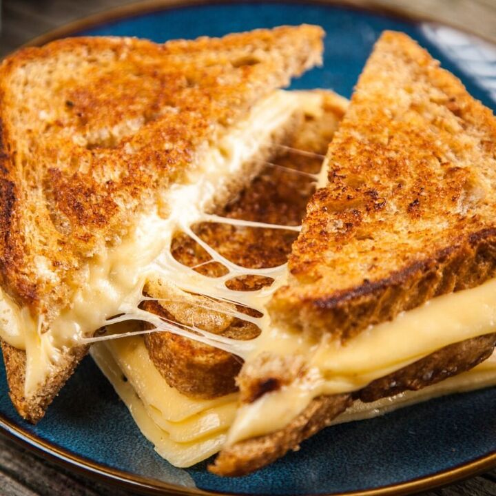 4 vegan lunch recipes to keep you warm, vegan grilled cheese