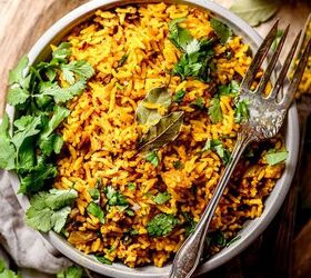 Easy Flavorful Yellow Rice