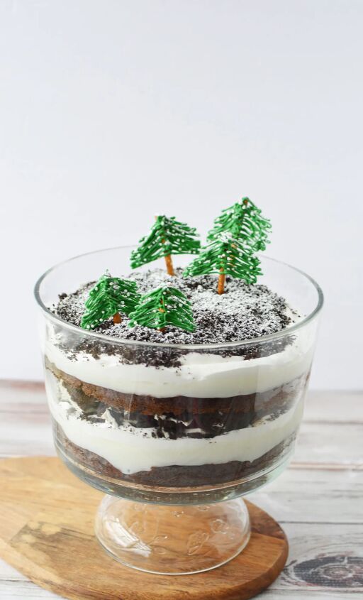 chocolate winter trifle with edible evergreen trees, Chocolate winter trifle with green trees on top
