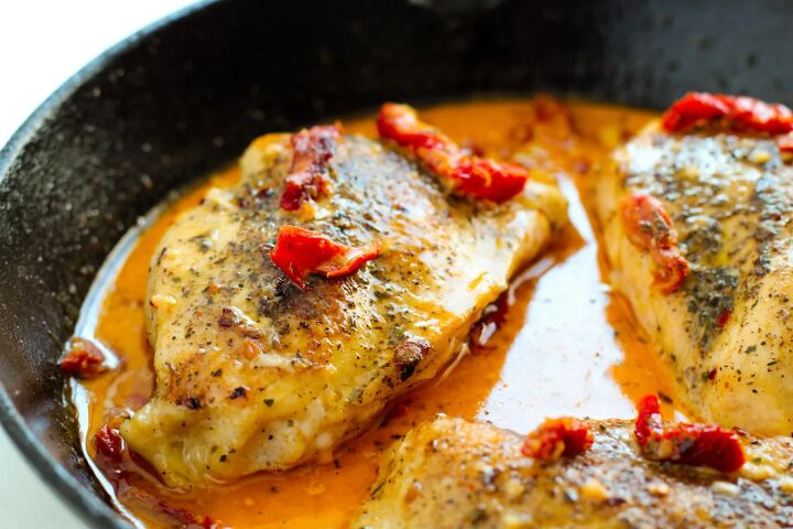 marry me chicken the perfect recipe for a delicious and hearty dinner, Marry me chicken in a skillet with sauce