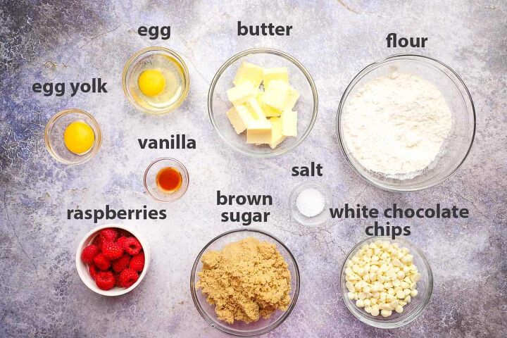 white chocolate and raspberry blondies, Labelled ingredients for white chocolate and raspberry blondies