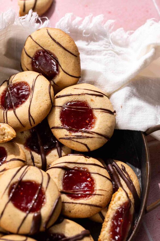 paleo raspberry thumbprint cookies, Have you guessed how the thumbprint cookie got its name