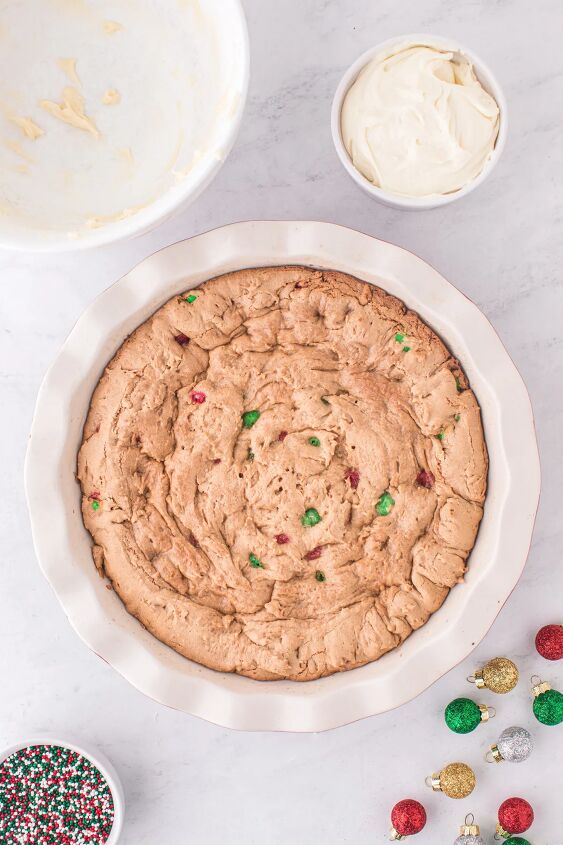 easy christmas sugar cookie pie recipe, Baked sugar cookie pie