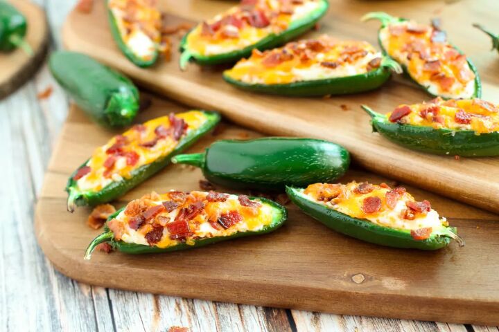 easy bacon jalapeno poppers appetizer, Jalepeno poppers with bacon on a board