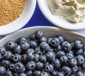 This 3-ingredient, 10-minute recipe is the perfect dessert for all of your autumn gatherings