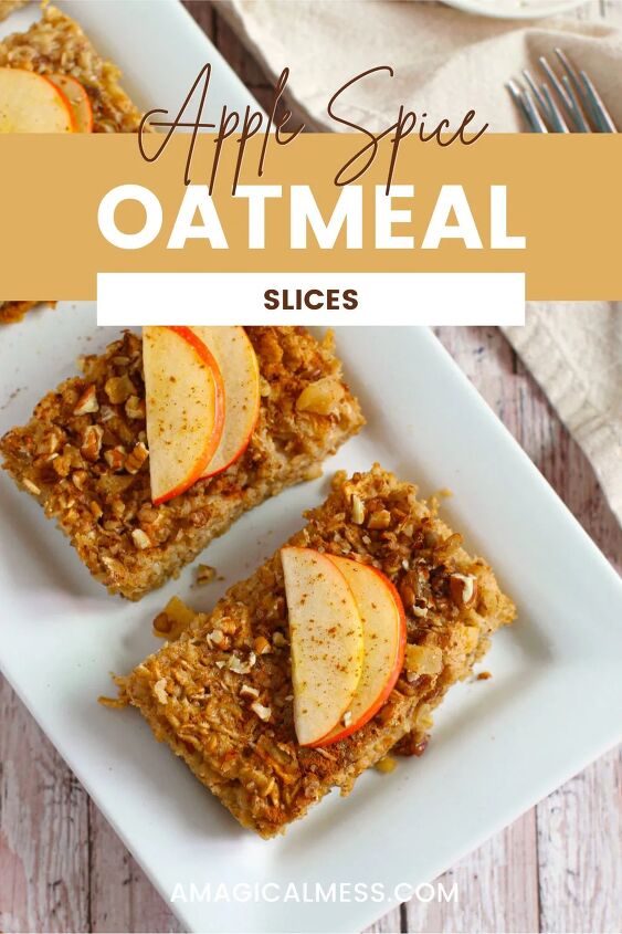spiced apple baked oatmeal, Sliced of apple baked oatmeal with apples on top