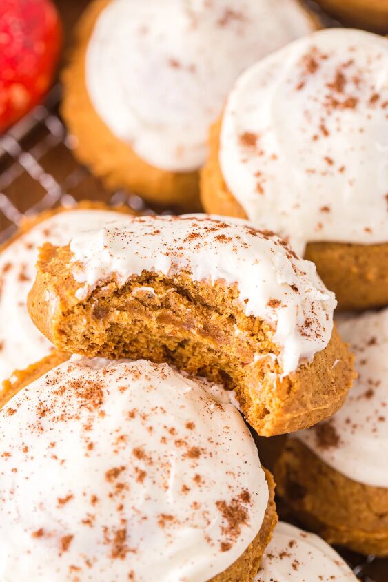 easy pumpkin cookies recipe with frosting, Pumpkin cookie with a bite taken out
