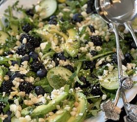 How to Make a Beautiful Blackberry and Avocado Salad