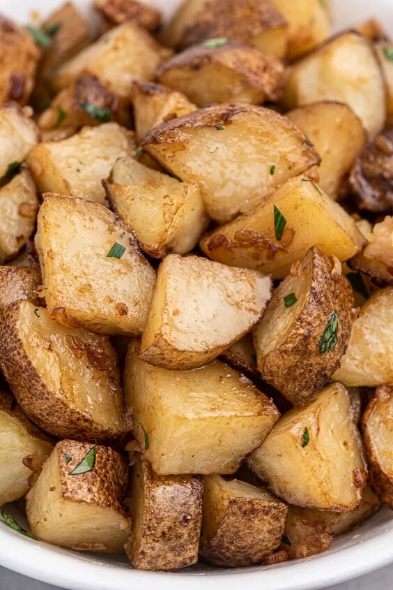 easy roasted potatoes made with one magic packet, big bowl of roasted potatoes