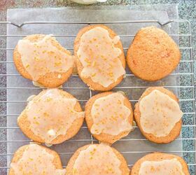 unique carrot cookies with orange juice glaze, Orange cookies topped with carrot glaze