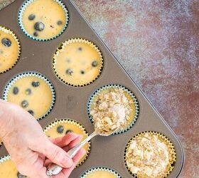 blueberry orange muffins with crunchy oat topping, Adding topping to blueberry muffins in a tin