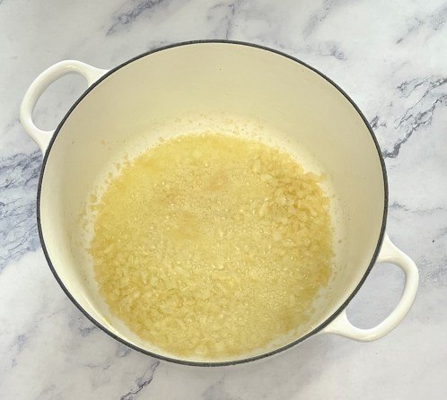 copycat panera broccoli cheese soup, Onion saut ing