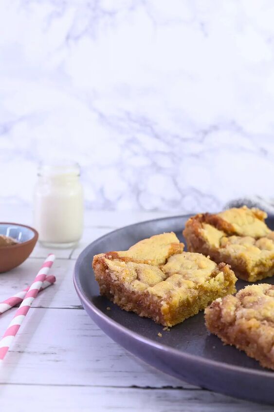 the best salted caramel snickerdoodle bars