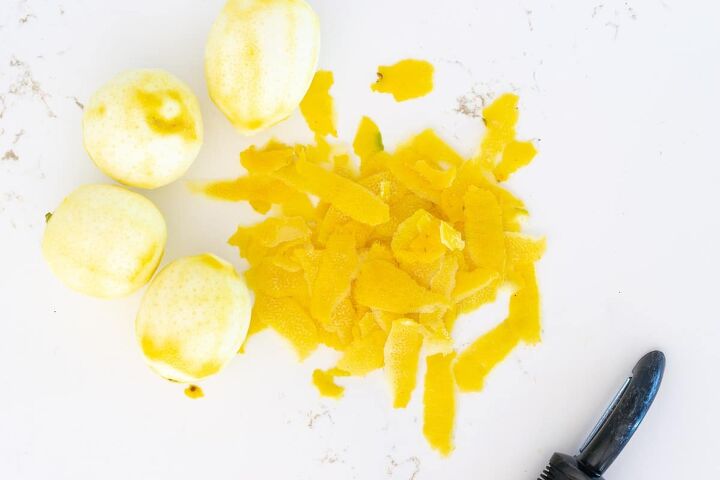 lemon pepper seasoning recipe, Lemon zest from lemons