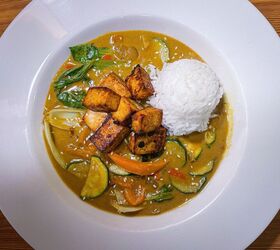 Crispy Tofu, Thai Yellow Peanut Curry