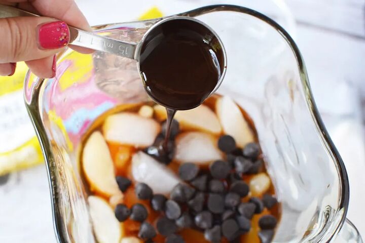 Homemade Java Chip Frappuccino Recipe | Foodtalk
