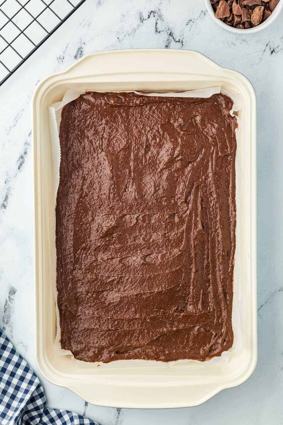 chocolate fudge cake, Spread into a baking pan
